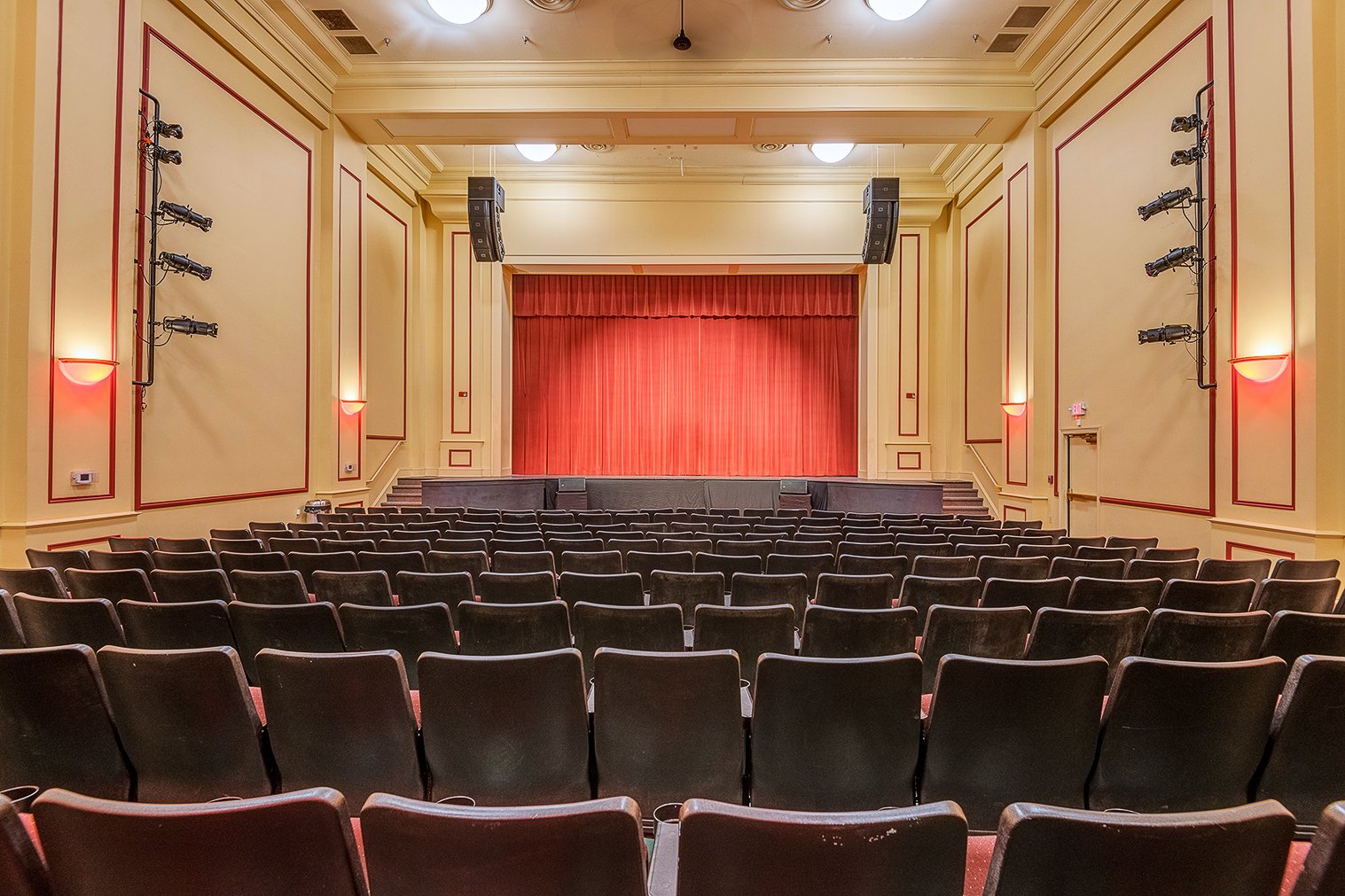 LNA_0812_Capital-Theater-Interiors